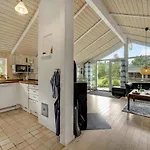 Three-bedroom In Hurup Thy Sindrup