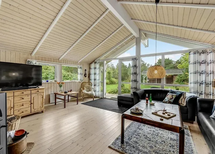 Three-bedroom In Hurup Thy Ferienhaus *