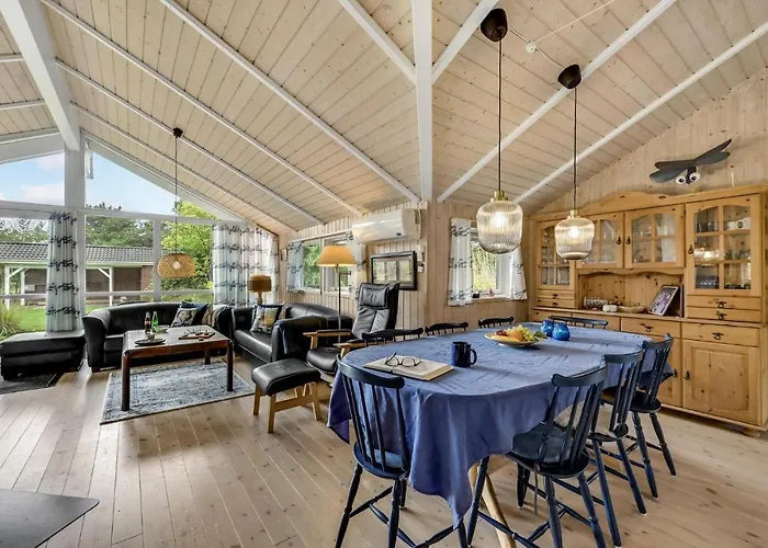 Three-bedroom In Hurup Thy Sindrup