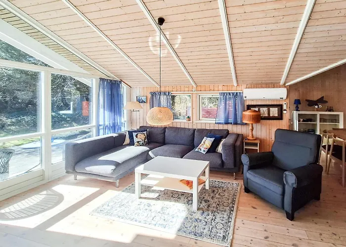 Three-bedroom In Hurup Thy 度假居